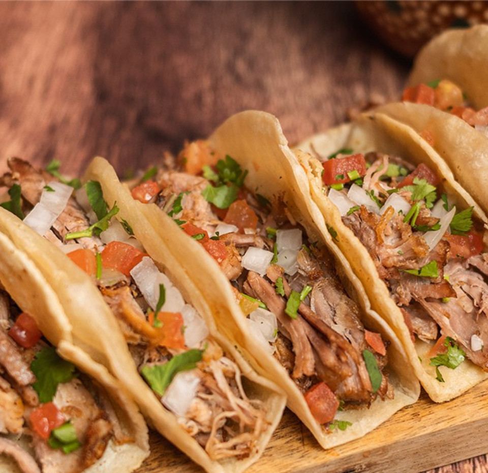 Tacos de carnitas
