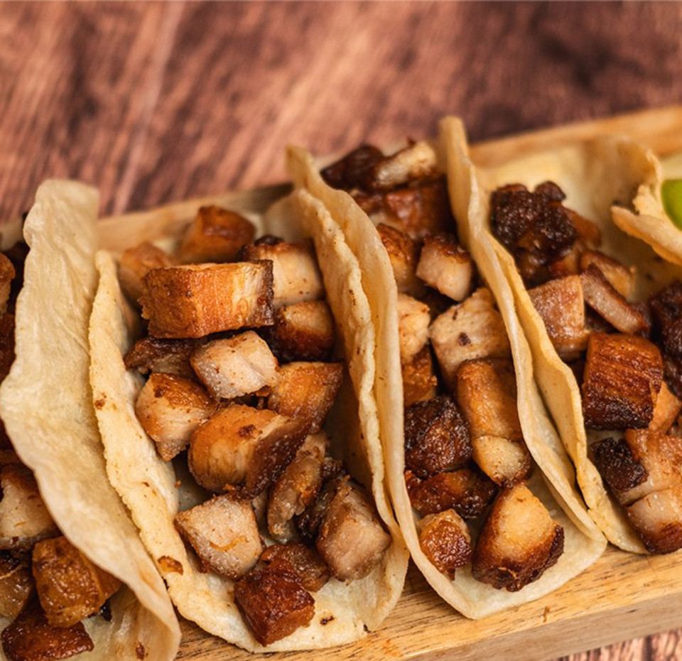 Tacos de chicharrón gourmet